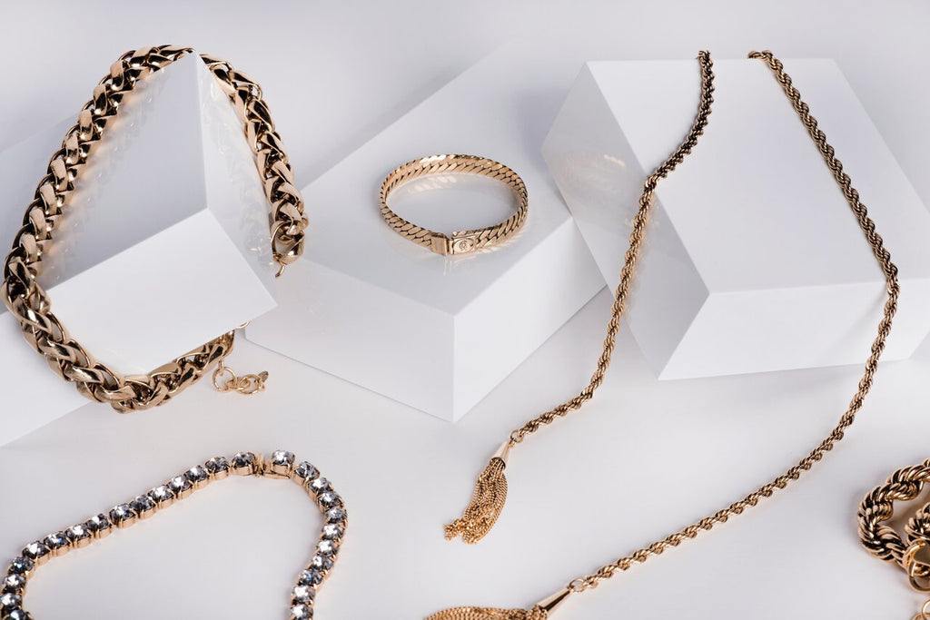 Tell Your Story With A Luxurious Jewelry Stack